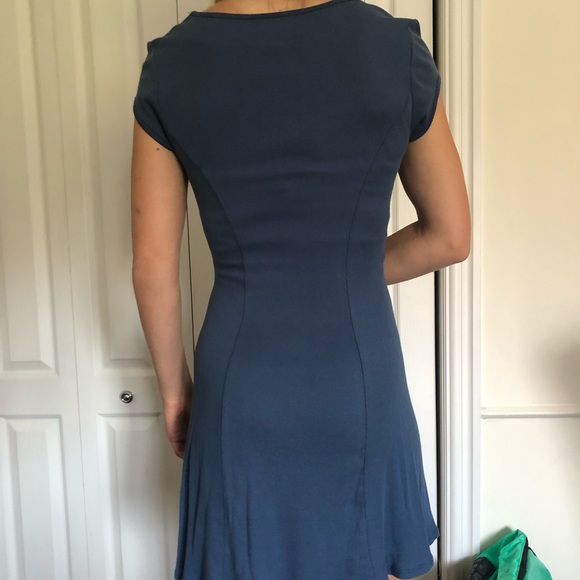 Blue dress - Picture 3 of 3